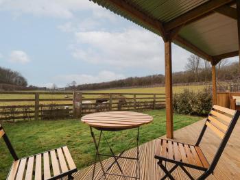 Beech Tree Cabin, York (photo 2)