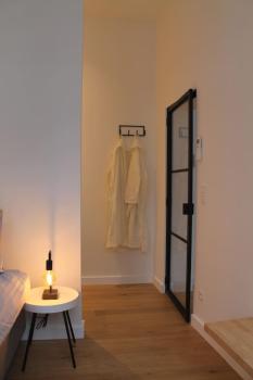 Charming Apartment with Cathedral View in Antwerp on the 2th floor, Amberes (foto 3)