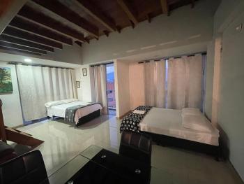 Apartamento Lof, Dúplex, iluminado, bueno , céntrico y bien ubicado en Laureles estadio, Medellín (fotografie 3)