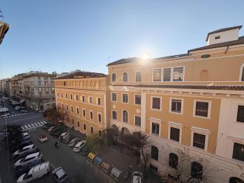 Elegantis Valentina Apartment - 1 Minute Walk to Vatican Museums, Rome (photo 3)