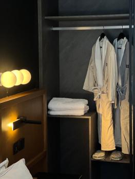 D Stays holiday homes 1min walk to Dubai mall & Burj Khalifa, Dubai (photo 3)
