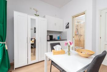 Private Retreat Close to Stations in Praha 3, Praga (zdjęcie 5)