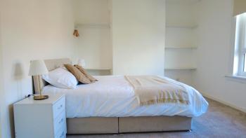 Holiday Home - Beautiful Two bedroom House in Glasgow & Free Parking, Glasgow (photo 4)