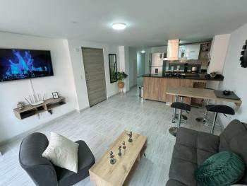 Comodo y amplio apartamento en Laureles, Medellín (fotografie 3)