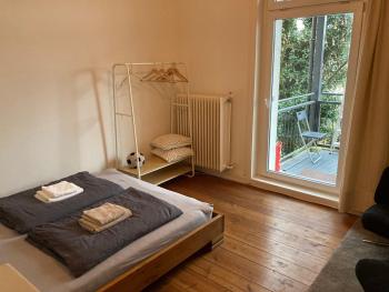Zentrales Zimmer mit eigenem Balkon, Hamburg (photo 3)