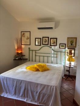 Cottage with a great fenced garden in the Tuscan countryside, Cecina (zdjęcie 2)