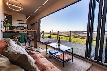 Contemporary Container with hot tub, Bath (photo 5)