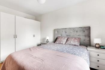 Spacious apartment close to Stockholm city & Mall, Sztokholm (zdjęcie 3)
