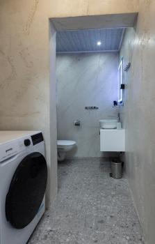 Downtown Stylish Flat, София (фото 5)