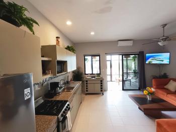 Oceanfront, 2 huge pools, Relax and enjoy Celestun Nature, Celestún (photo 3)