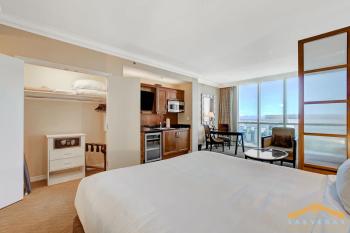 MGM Signature-06-606 Jacuzzi Studio, Las Vegas (photo 4)