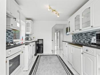 Spacious 3 Bedroom Home in Aintree, Liverpool (foto 5)
