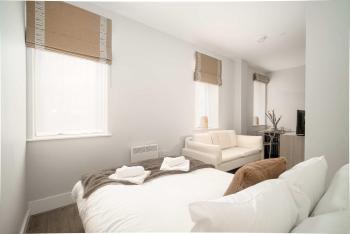 Modern Studio Apartment in Waterloo Liverpool, Liverpool (photo 3)