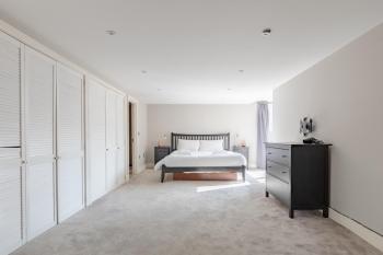 Stunningly Spacious 4BD Home Clapham North, Londres (foto 4)