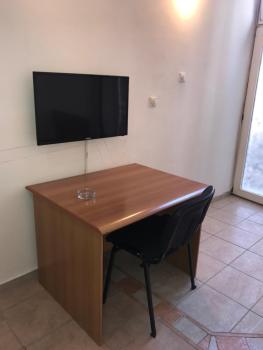 Adapted Office Apartment, Skopje (Foto 3)