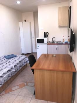 Adapted Office Apartment, Skopje (Foto 5)