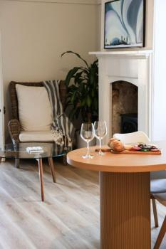 Clements Cottage on Main St. Bare bnb by Bare Body Beauty co., Beechworth (fotografie 3)