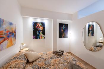 Lady hana 2, Venice (photo 4)