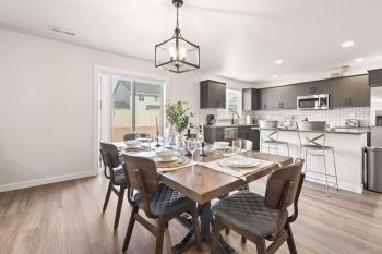 Spacious 6BR - Sleeps 22 - Game Room & Pool Access, Meridian (zdjęcie 4)