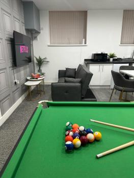 Birmingham City Modern Apartment - Table Tennis - Pool, Birmingham (fotografie 3)