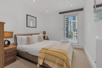 MySquare Two Bedroom Serviced Apartment in Indescon Square, Londýn (fotografie 3)