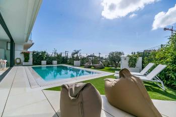 131 - Luxury Apartment with Private Pool and Views, El Higueron, Fuengirola (fotografie 3)