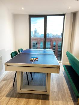 Stylish Two Floor Duplex Apartment in Birmingham with Pool Table Tennis and Fast WiFi, Birmingham (fotografie 4)