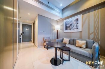 Sleek Studio in Privé with Stunning Canal View, Dubaj (fotografie 2)