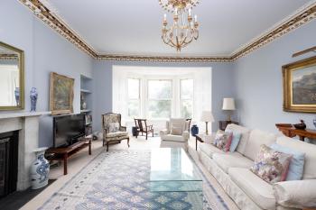 Deluxe 3-bedroom Apartment on Princes Street overlooking Edinburgh Castle, Эдинбург (фото 5)