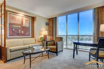 MGM Signature-05-704 Jacuzzi Studio, Las Vegas (fotografie 4)