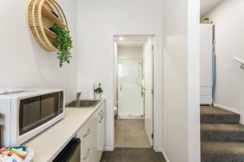 Cosy Studio in Central Avondale - Netflix Wi-Fi, Окленд (фото 3)