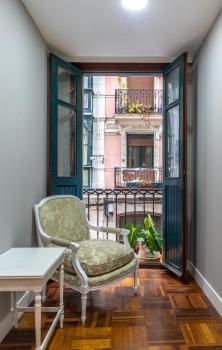 Charming 4 Double Bed Steps from the Old Town, Bilbao (foto 4)