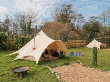 Bell tent 3, Bath (photo 2)