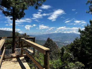 Glamping, Jacuzzi, Malla Catamarán y Desayuno en Santa Elena, Medellín (fotografie 3)