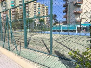 Góndolas, enfrente de la playa, aire acondicionado en dormitorio, Almuñécar (photo 2)