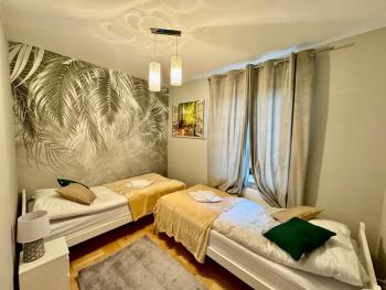 Blue Zone Apartment with FREE Parking, Balcony and Garden, Krakov (fotografie 3)