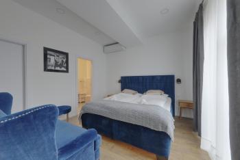 Shone apartment old town 2 bedroom, Bratislava (fotografie 3)