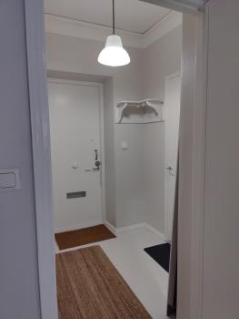 Urban & Stylish 1BR by the metro, Helsinki (photo 3)