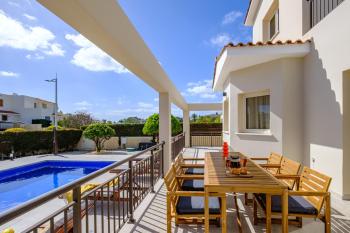Cielo Luxury Villa by Nomads - Walk to Coral Bay, Pegeia (fotografie 2)