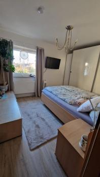 Haus mit Garten, 20 min. zum Dom&Messe (Bus/Bahn), Köln (Foto 2)