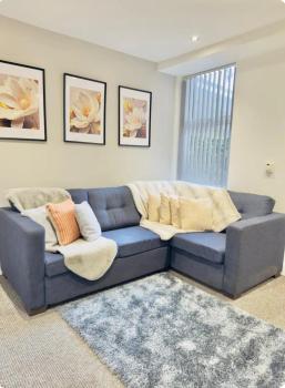 Room 4 Shared House in L6, Liverpool (photo 5)