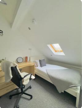 Room 6 Shared House in L6, Liverpool (photo 4)