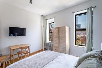 Steps to Times Square! 2BR Amazing Chic in NYC!, New York (Foto 5)