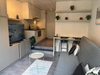 Charming Studio in Central Brussels - Walk Everywhere!, Брюссель (фото 2)