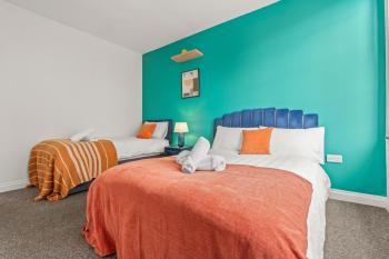 2 Bedroom flat for Cntractors,Workers,Relocation,Insurance,Family, Guidford st, Luton (foto 2)