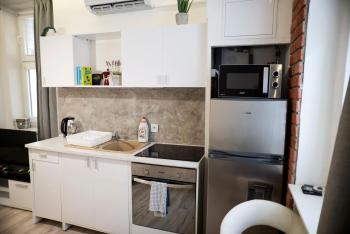 New Stylish Place for Couple, Bratislava (fotografie 5)
