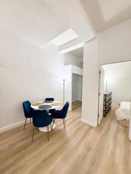 GREAT APT 2 BED ROOM GREAT LOCATION nye, New York (photo 4)