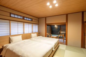 源泉掛け流しの宿Albergo湯楽, Yugawara (foto 3)