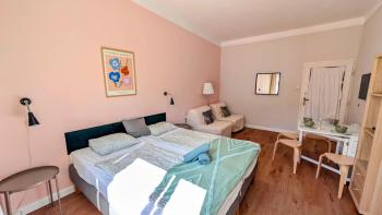 Flat in Zizkov -401-, Praga (foto 2)