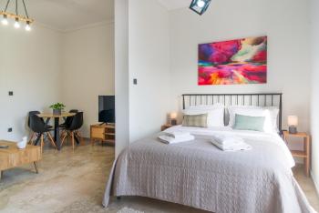Entire, spacious, spotless apartment, in Ilioupoli, Greece, Atenas (foto 2)